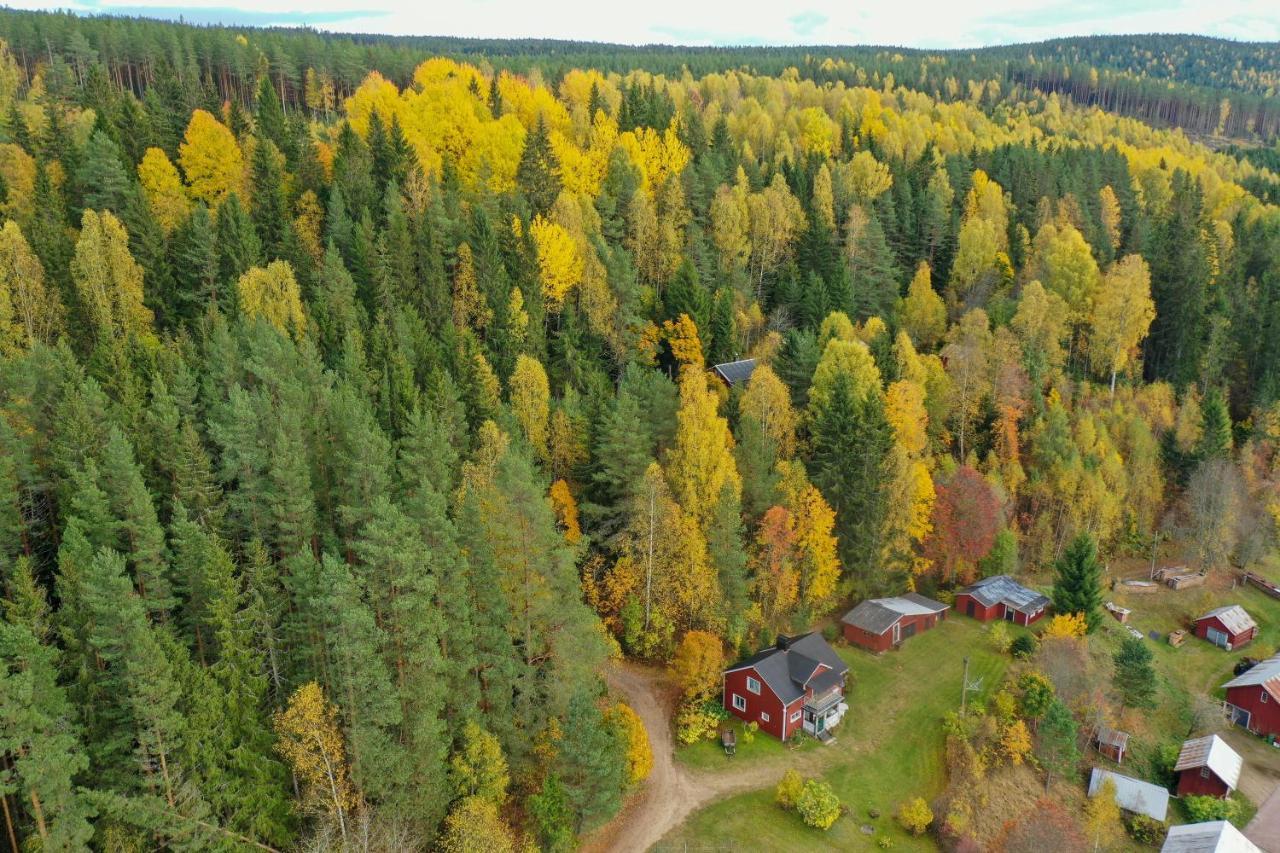Little Forest House "Our Little Farm" Eksharad Екстер'єр фото
